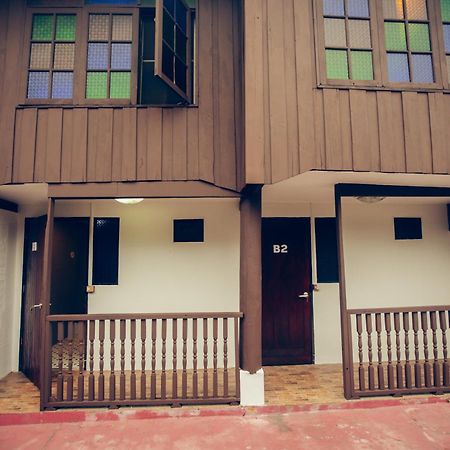 Agga Cnx Hostel Chiang Mai Zewnętrze zdjęcie