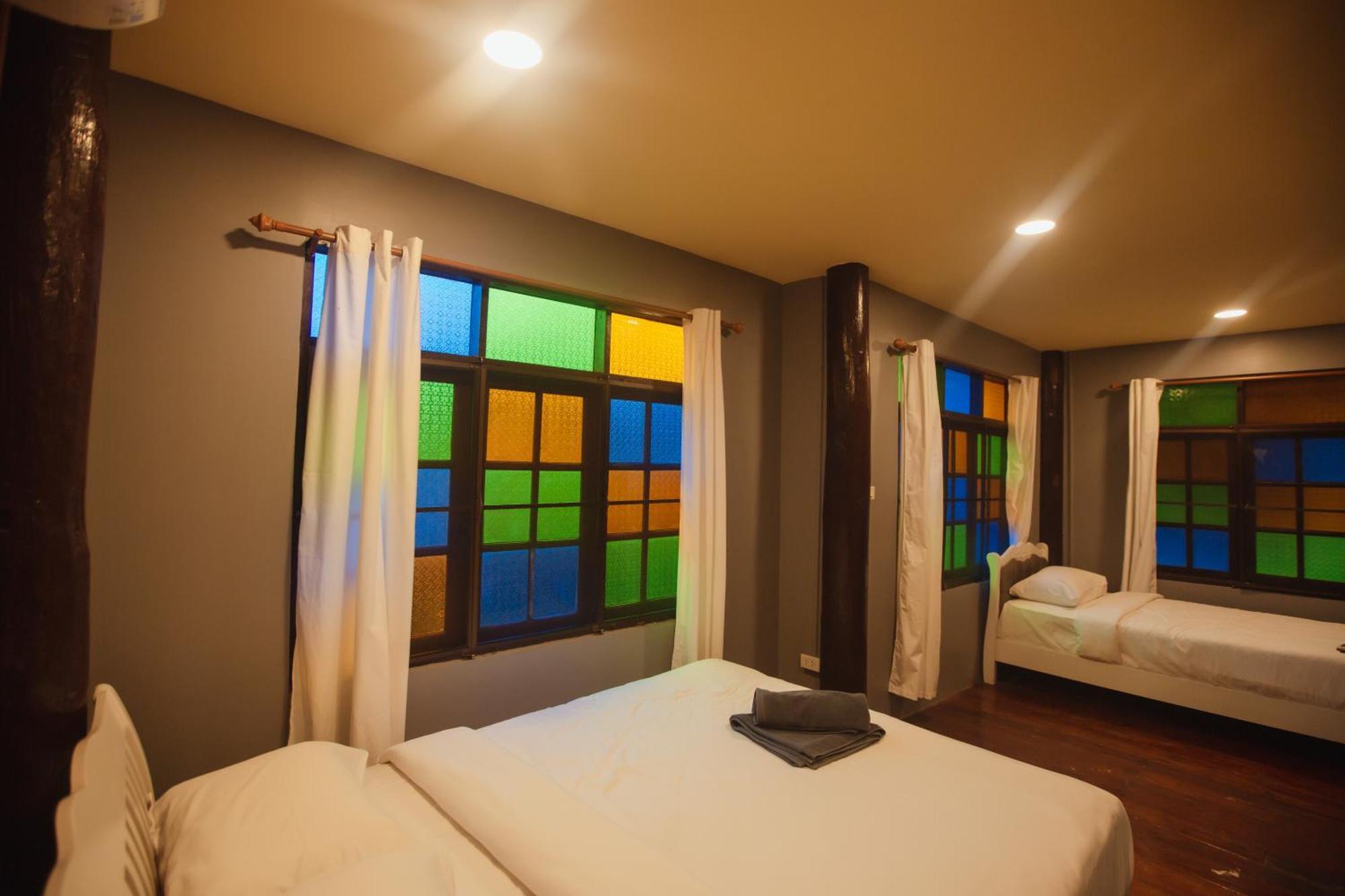 Agga Cnx Hostel Chiang Mai Zewnętrze zdjęcie