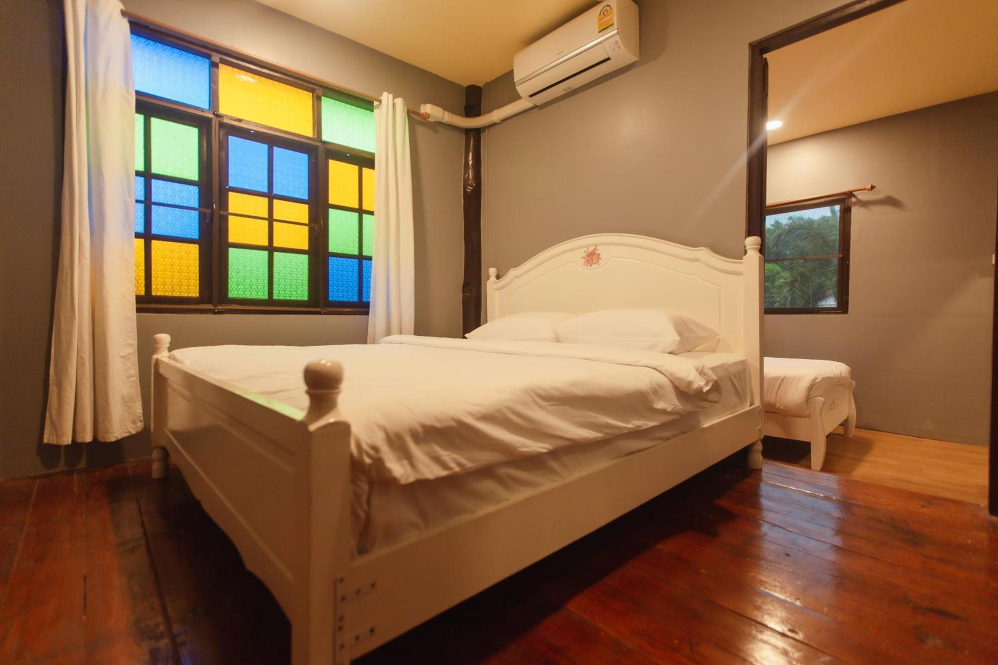 Agga Cnx Hostel Chiang Mai Zewnętrze zdjęcie
