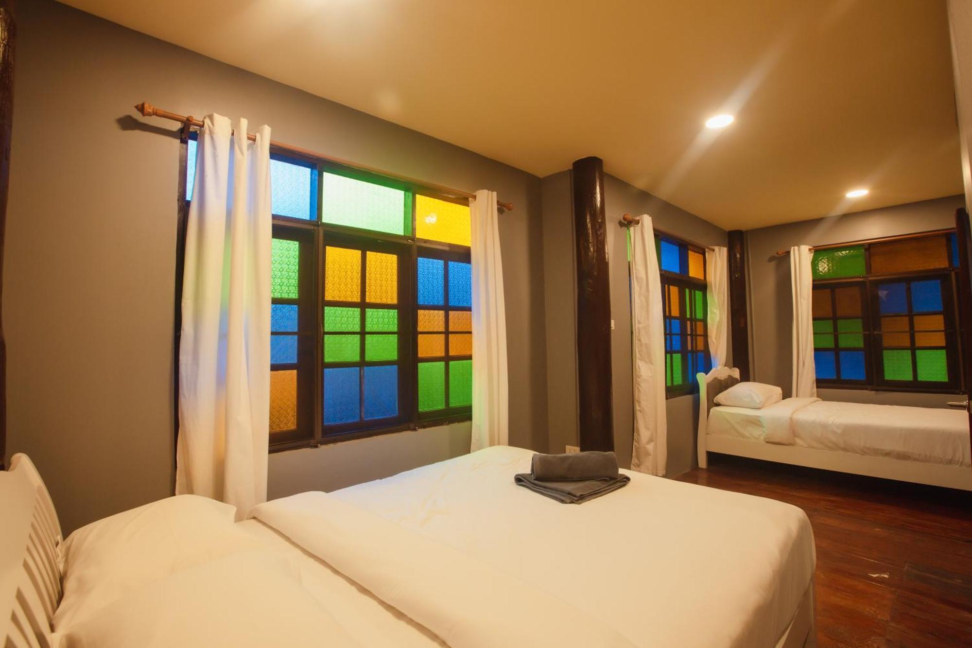 Agga Cnx Hostel Chiang Mai Zewnętrze zdjęcie