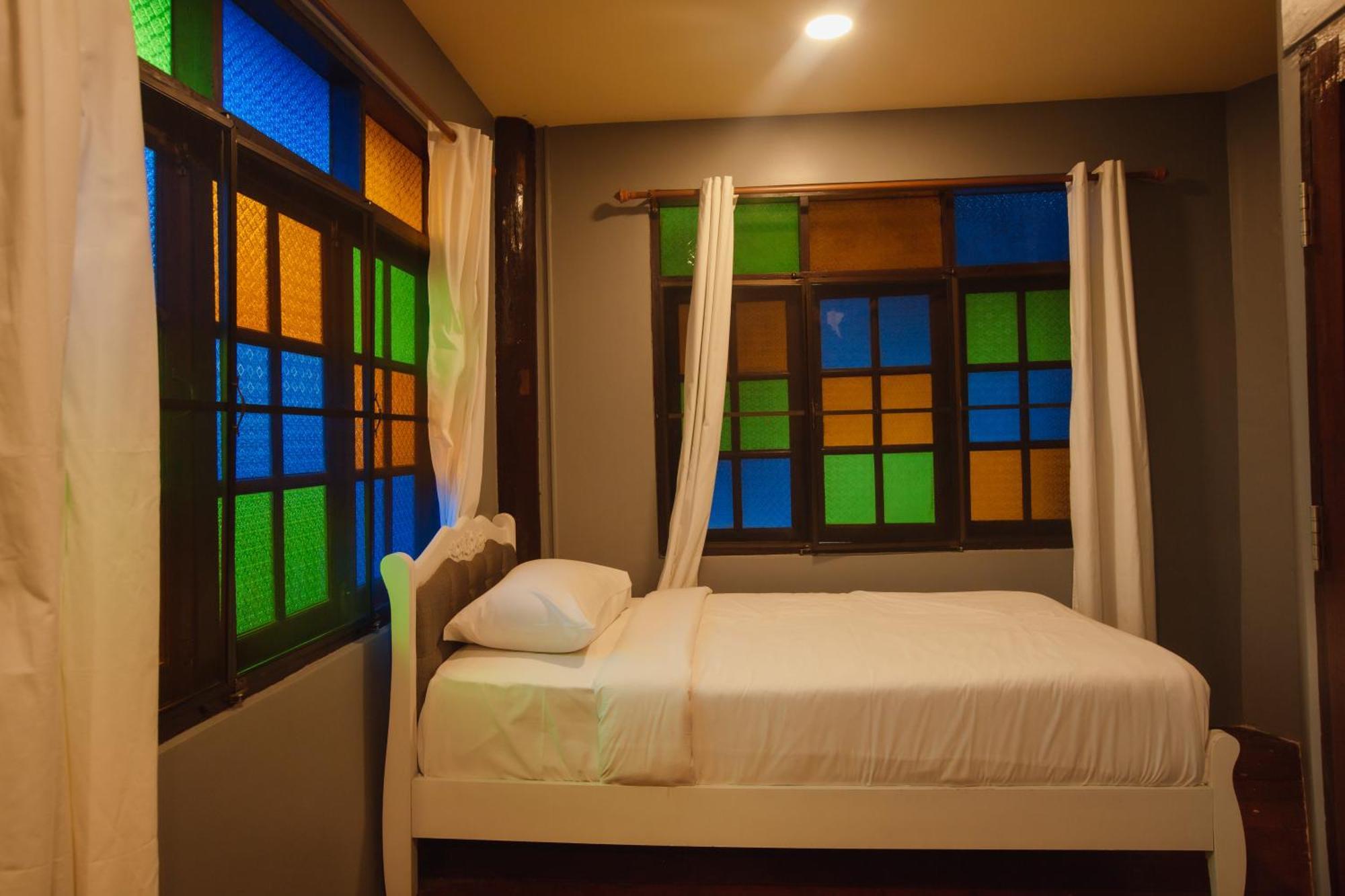 Agga Cnx Hostel Chiang Mai Zewnętrze zdjęcie