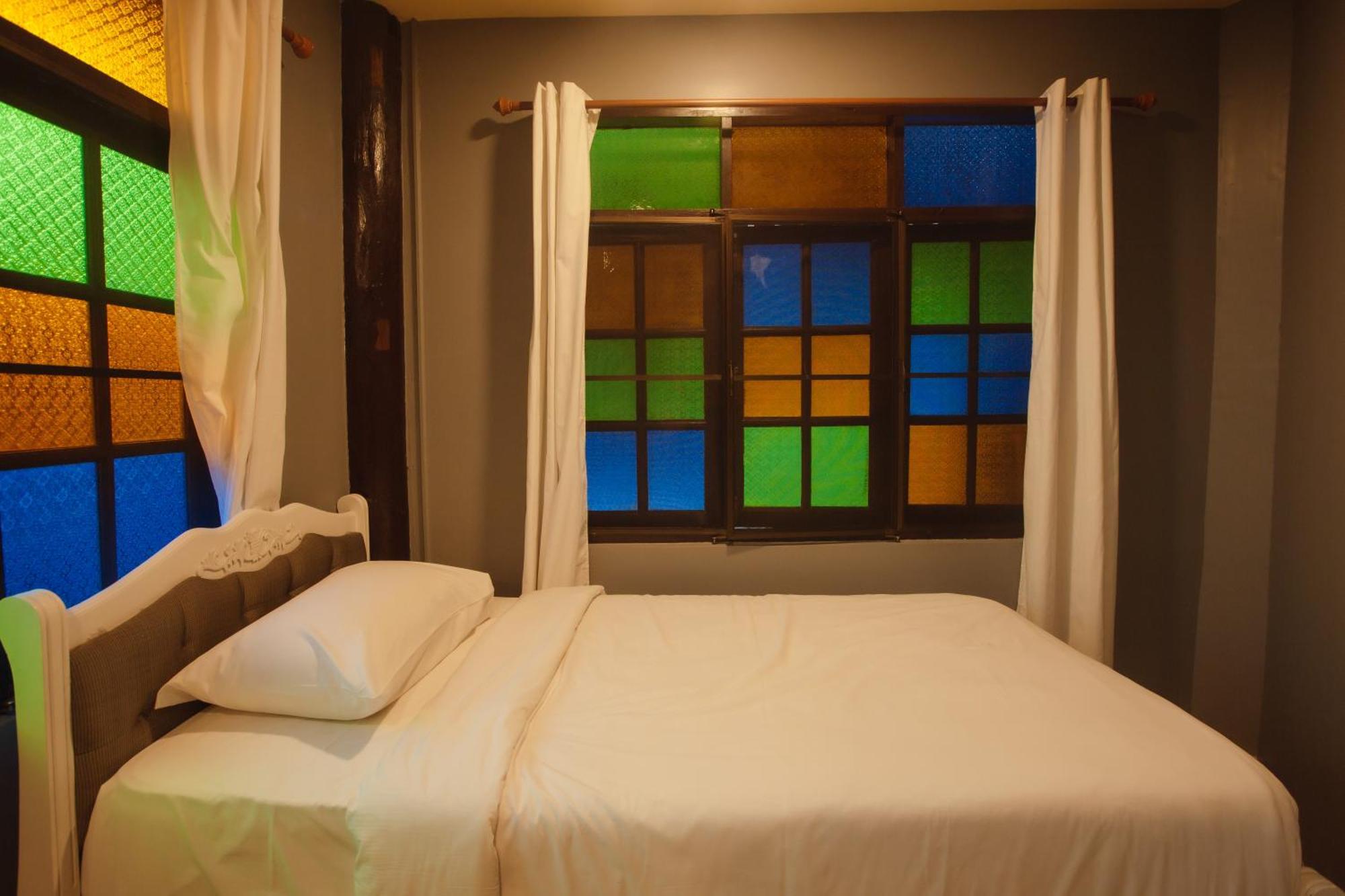 Agga Cnx Hostel Chiang Mai Zewnętrze zdjęcie