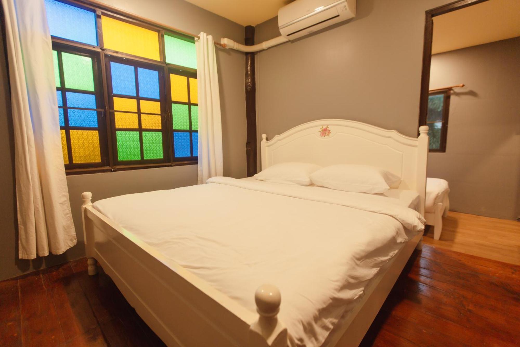 Agga Cnx Hostel Chiang Mai Zewnętrze zdjęcie