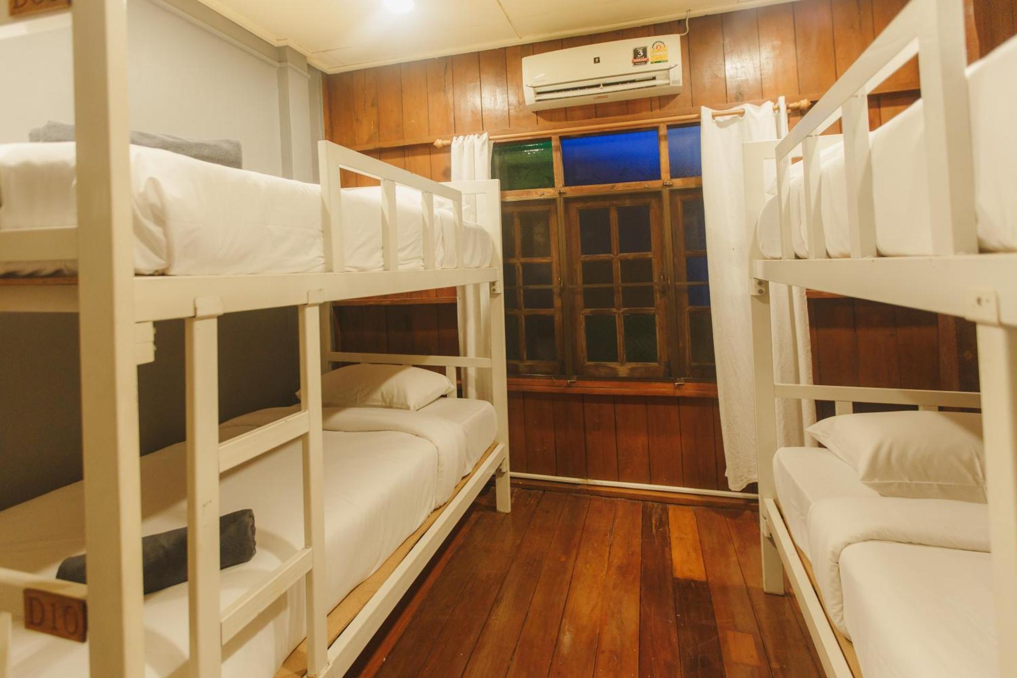 Agga Cnx Hostel Chiang Mai Zewnętrze zdjęcie