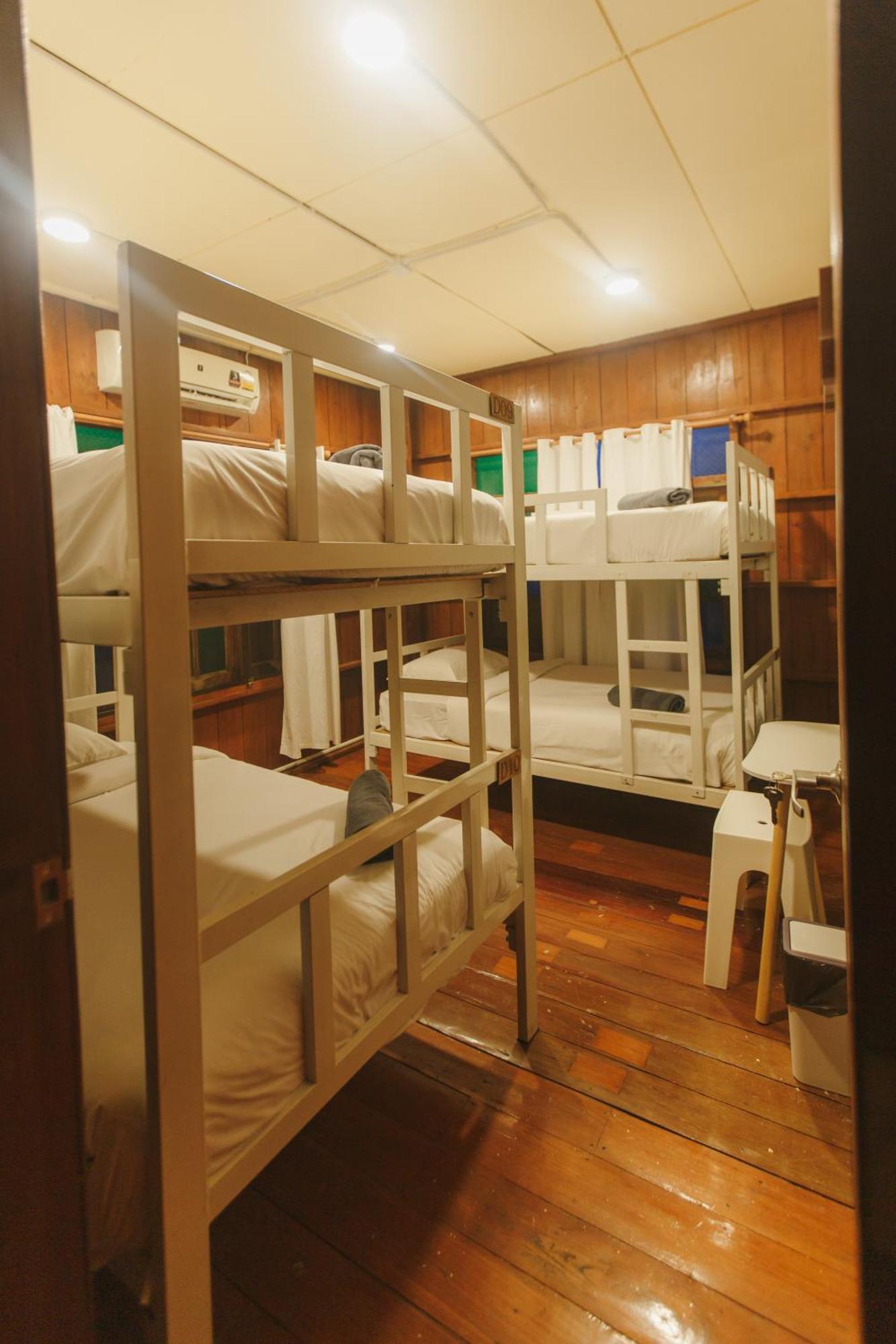 Agga Cnx Hostel Chiang Mai Zewnętrze zdjęcie
