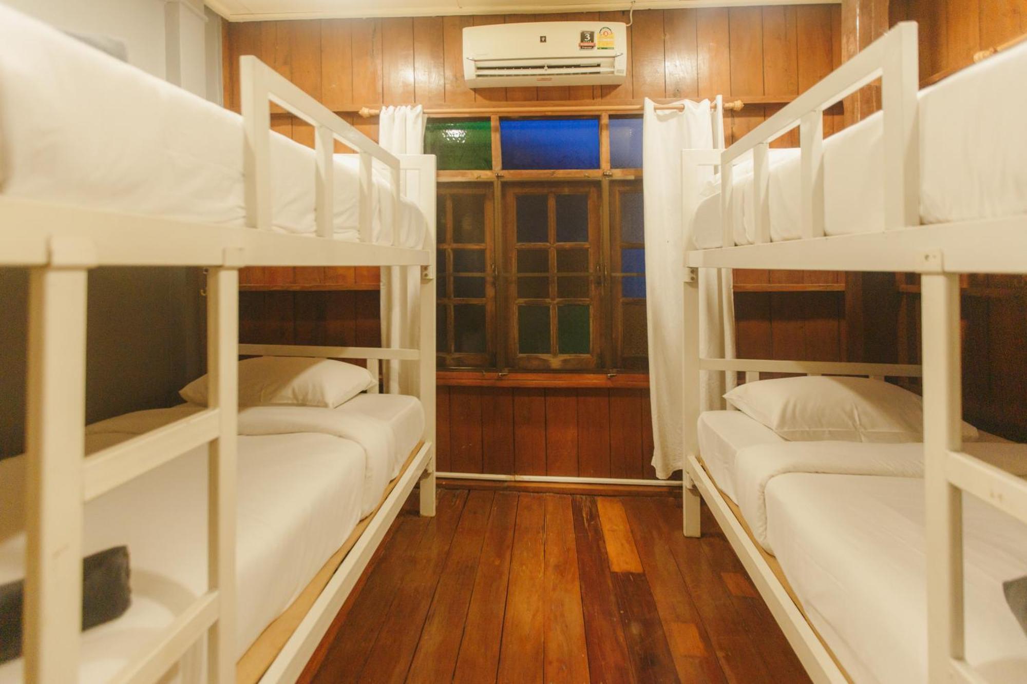 Agga Cnx Hostel Chiang Mai Zewnętrze zdjęcie