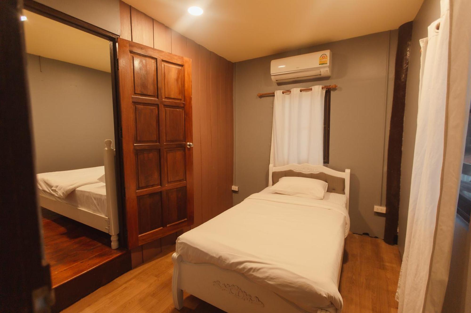 Agga Cnx Hostel Chiang Mai Zewnętrze zdjęcie