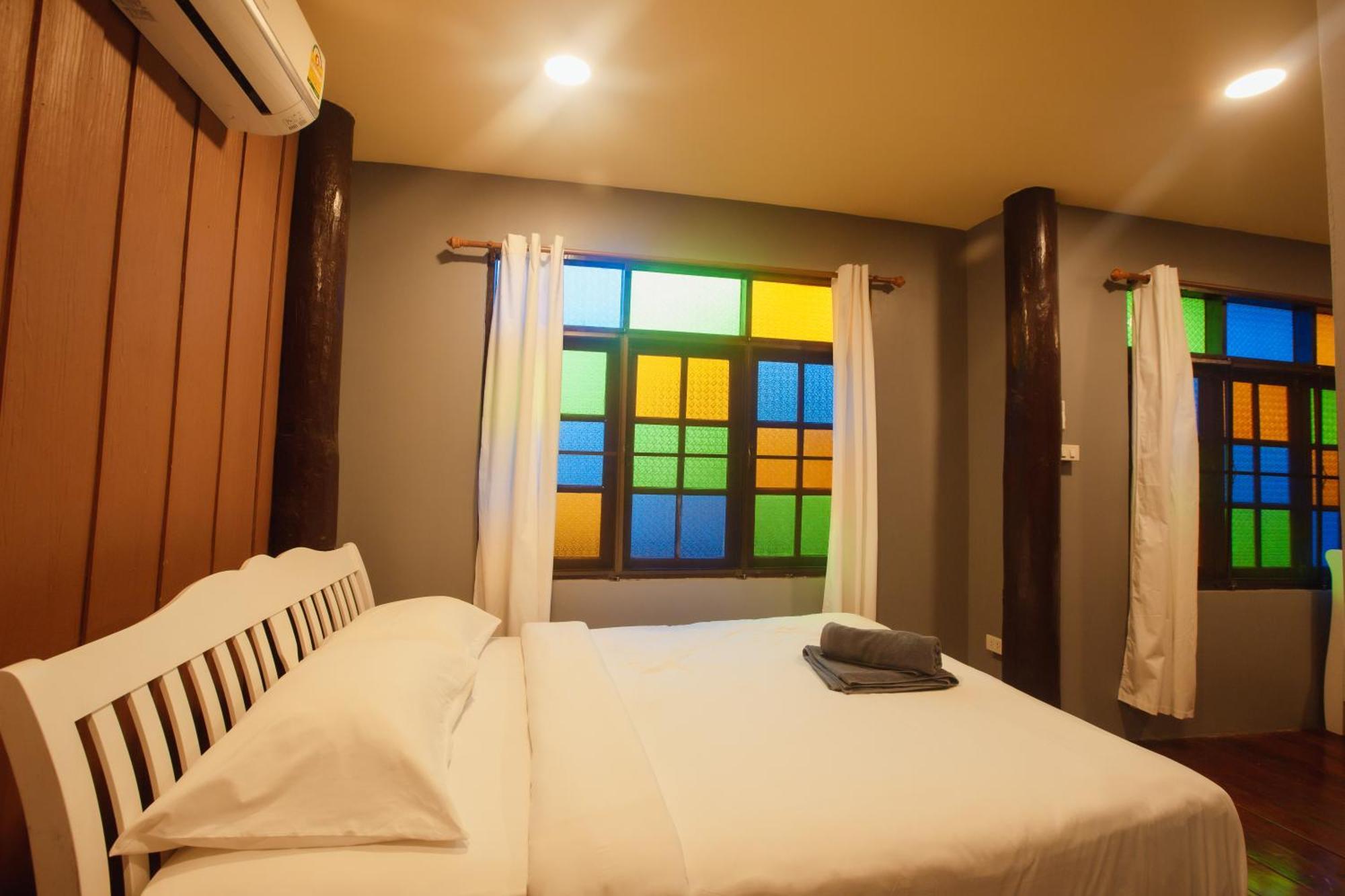 Agga Cnx Hostel Chiang Mai Zewnętrze zdjęcie