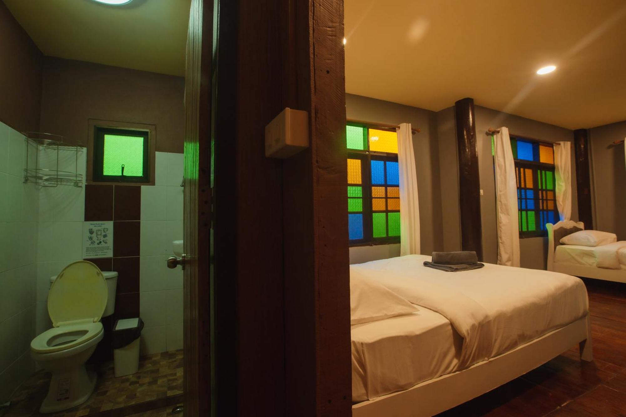 Agga Cnx Hostel Chiang Mai Zewnętrze zdjęcie