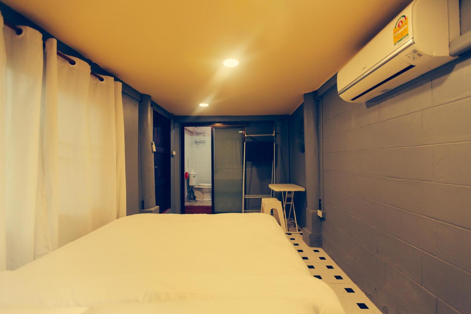 Agga Cnx Hostel Chiang Mai Zewnętrze zdjęcie